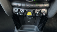 MINI Hatchback 135kW Cooper S Level 2 33kWh 3dr Auto Electric Hatchback